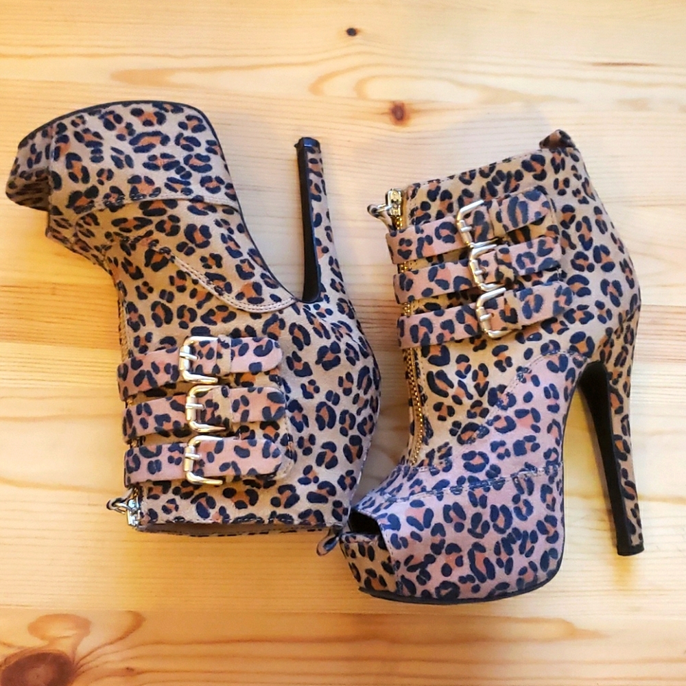 Cheetah Print platforms